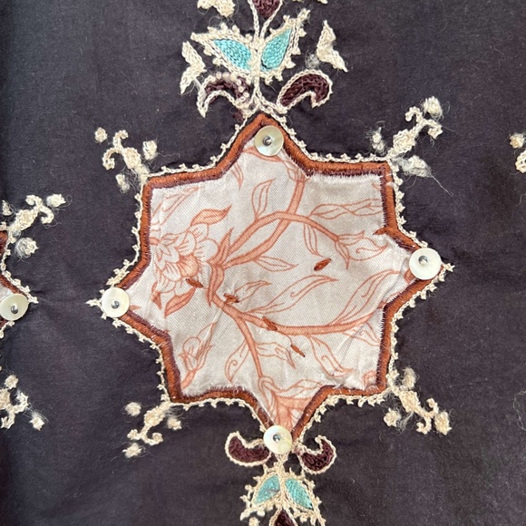 Unique Vintage Zara Cotton Skirt with embroidered design - Picture 4 of 7